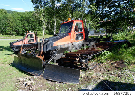 Snow groomer at Pilatus Tateshina Snow Resort 96877293