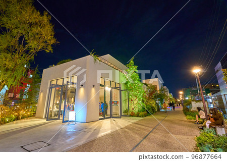 東京世田谷區夜間下北澤商業設施重新加載（重新加載） 96877664