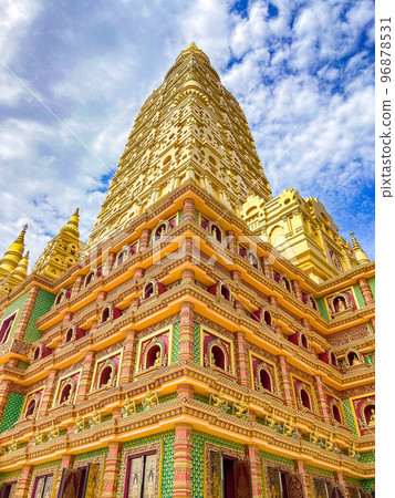 Wat MahaThat Wachira mongkol in Krabi, Thailand Wat MahaThat Wachira mongkol in Krabi, Thailand 96878531
