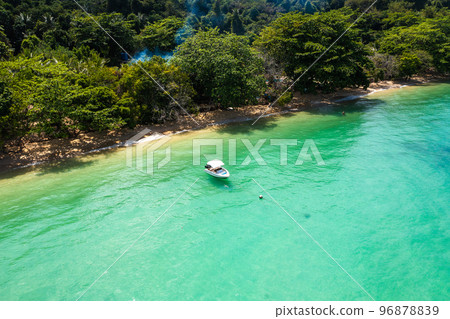 Aerial view of Koh Kradan island in Trang, Thailand Aerial view of Koh Kradan island in Trang, Thailand 96878839
