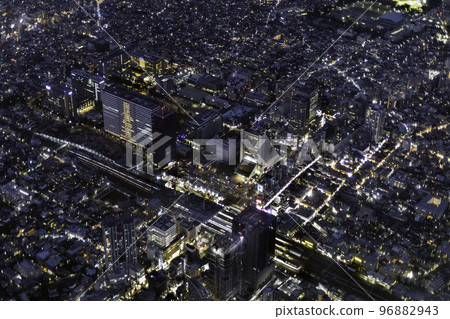 Aerial view near Nakano Station on the Chuo Line at night 96882943