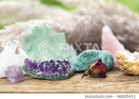 Stones and minerals set up for healing therapy Stones and minerals set up for healing therapy 96885651