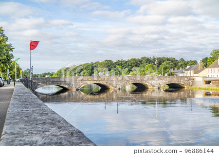 Bridge over the river Moy in Ballina town, County Mayo, Ireland Bridge over the river Moy in Ballina town, County Mayo, Ireland 96886144