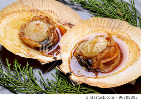 Grilled bonito flakes with soy sauce flavor Grilled bonito flakes with soy sauce flavor 96889888