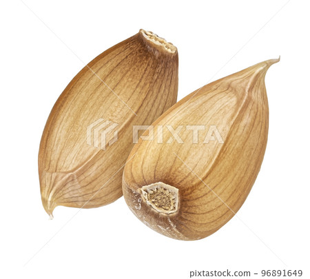Garlic cloves isolated on white background, top view Garlic cloves isolated on white background, top view 96891649