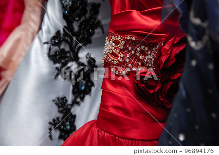 彩色連衣裙 彩色連衣裙 96894176