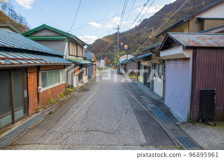 Residential townscape near Furukawa Bridge, Ashio Copper Mine, Ashiocho, Nikko City 96895961