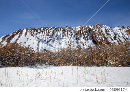 Roxborough State Park in winter, Colorado 96896174