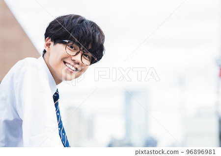 High school boy portrait Photography cooperation: WEEK Shiba Daimon (Sun Frontier Real Estate) High school boy portrait Photography cooperation: WEEK Shiba Daimon (Sun Frontier Real Estate) 96896981