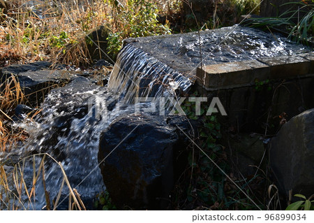 agricultural well agricultural well 96899034