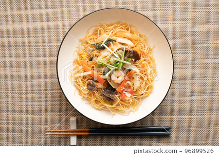 Grilled rice noodle Grilled rice noodle 96899526