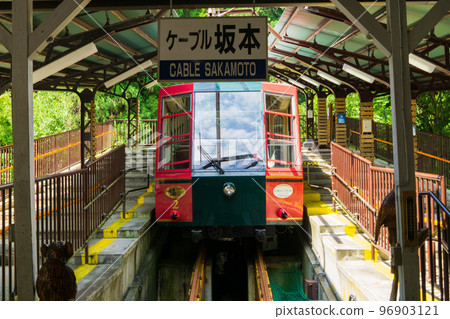 Sakamoto Cable Fukugou 1 停在 Cable Sakamoto Station 滋賀縣大津市 96903121