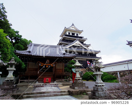 Okudaira Shrine and Nakatsu Castle (Nakatsu City, Oita Prefecture) Okudaira Shrine and Nakatsu Castle (Nakatsu City, Oita Prefecture) 96905226