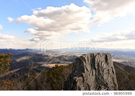 從國藏山 96905999