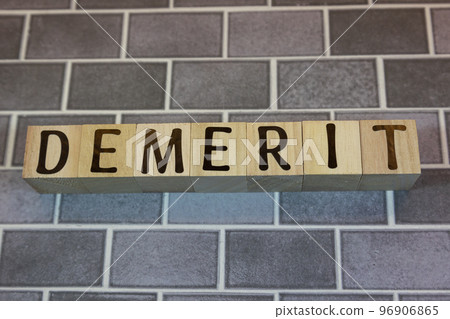 字符塊 DEMERIT 缺點 96906865