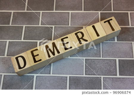 字符塊 DEMERIT 缺點 96906874