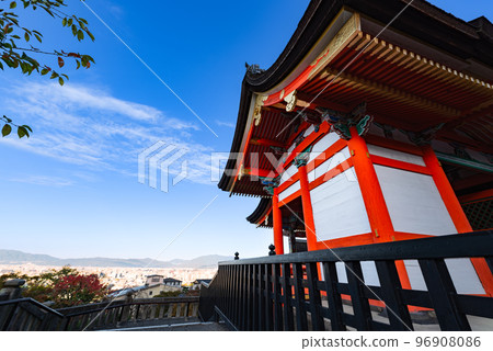 Early morning in the ancient capital of Kyoto, Kiyomizu-dera West Gate Early morning in the ancient capital of Kyoto, Kiyomizu-dera West Gate 96908086
