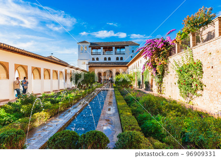 Spain Generalife garden 96909331
