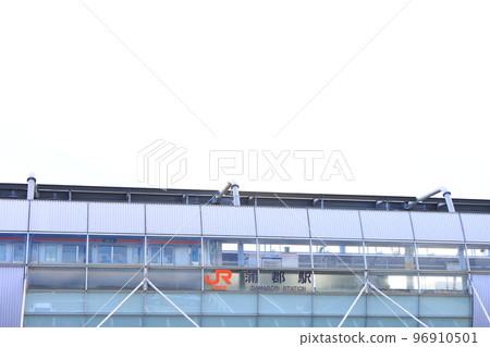 Gamagori city, scenery of JR Gamagori station Gamagori city, scenery of JR Gamagori station 96910501