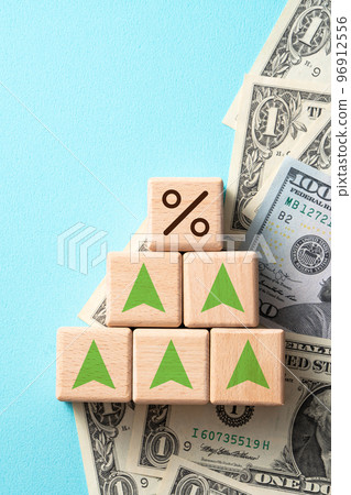 美元 存款 升息 降息 經濟 Interest rate raise drop ドル 米ドル 96912556