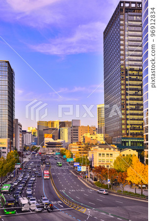 A bird's eye view of downtown Seoul A bird's eye view of downtown Seoul 96912834