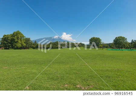 Iwate Koiwai Farm Makiba Garden Square and Mt. Iwaki 96916545