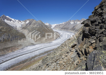 Great Aletsch Glacier seen from Bettmerhorn (Valais, Switzerland) Great Aletsch Glacier seen from Bettmerhorn (Valais, Switzerland) 96919951