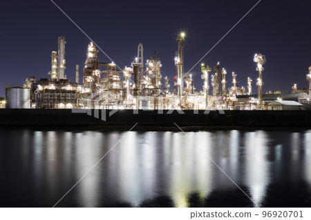 四日市綜合體的夜景 96920701