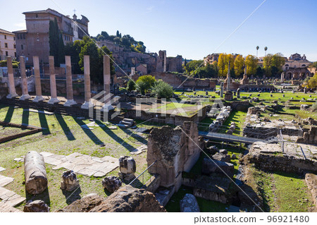 Rome's Ancient Roman Forum 96921480