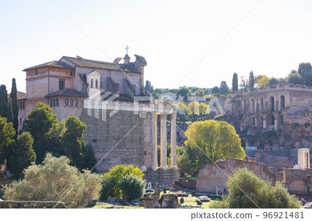 Rome's Ancient Roman Forum 96921481