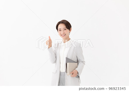 漂亮的女性白色背景 漂亮的女性白色背景 96923345