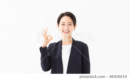 好姿勢的女人照片素材 96926619