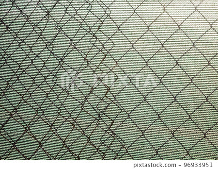 Metal mesh fence and synthetic fabric. 96933951