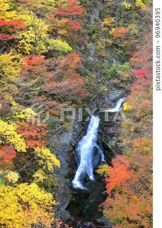 Nihonmatsu City, Fukushima Prefecture Highlights of the Shiozawa Trail on Mt. Adatara Nihonmatsu City, Fukushima Prefecture Highlights of the Shiozawa Trail on Mt. Adatara 96940395