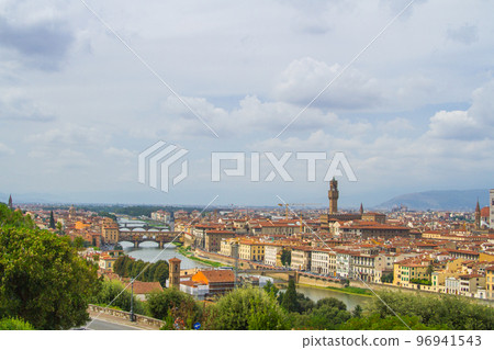 Palazzo Vecchio from Piazzale Michelangelo (Italy - Florence) Palazzo Vecchio from Piazzale Michelangelo (Italy - Florence) 96941543
