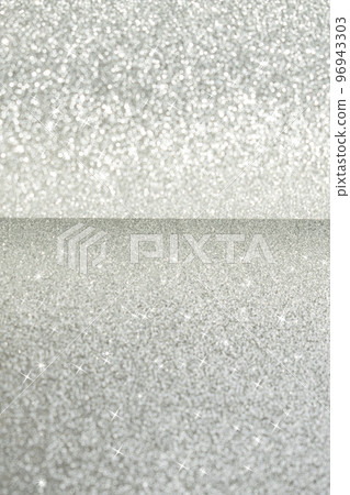 Shiny silver paper production Shiny silver paper production 96943303