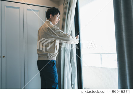 window, windows, check 96946274