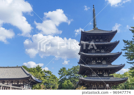 Kofuku-ji Temple Five-storied Pagoda (Nara City, Nara Prefecture) 96947774