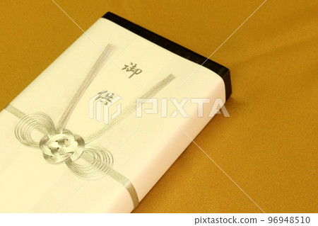 當哀悼明信片到達時送香 哀悼訪問 2 96948510