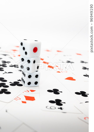 playing cards and dice playing cards and dice 96949190