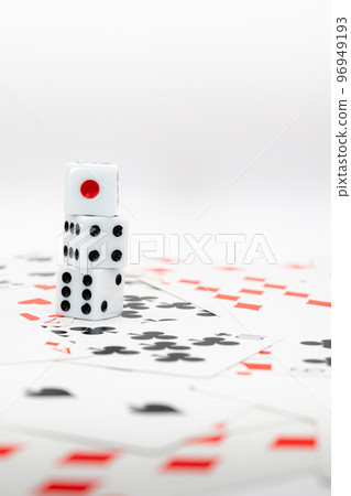 撲克牌和骰子 96949193