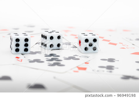 撲克牌和骰子 96949198