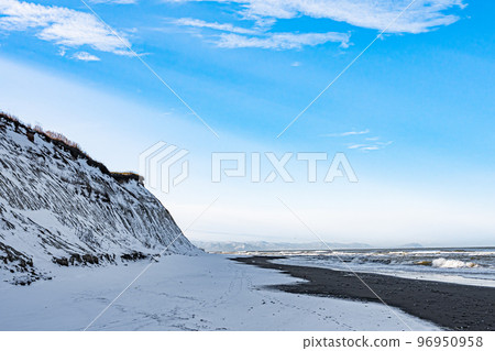 Hokkaido winter coast Hokkaido winter coast 96950958