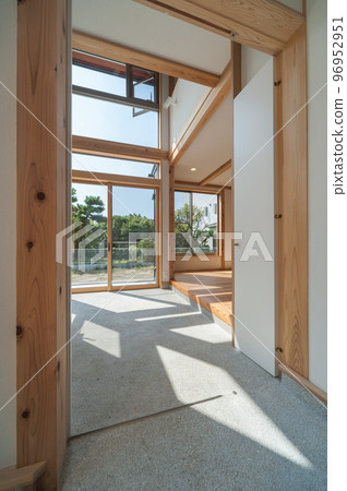 新建房屋、房間、土地板、實木地板 96952951