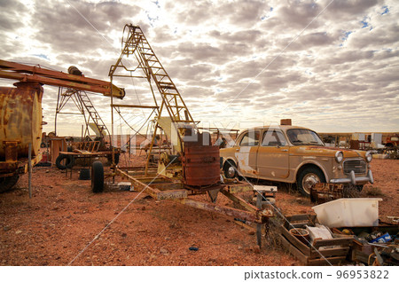 Coober Pedy opal mining site 96953822