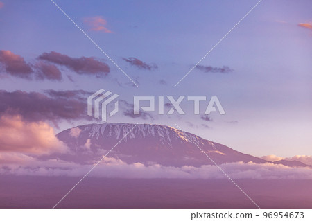 Mount Kilimanjaro Dormant Volcano In United Republic Of Tanzania kibo Mawenzi Shira Highest Peaks 96954673