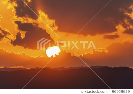 A wonderful sunset seen from Mt. Wakakusa A wonderful sunset seen from Mt. Wakakusa 96959629