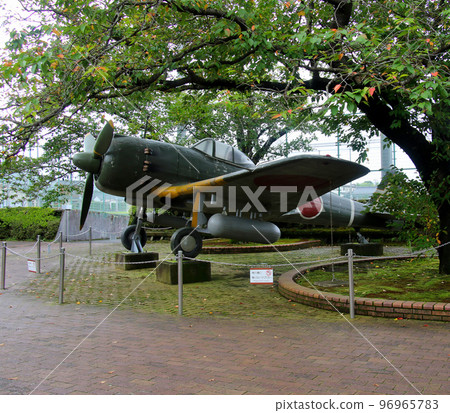 Former Army fighter Type 1 fighter Hayabusa III A model for photography, displayed on the grounds of the Chiran Peace Memorial Hall 96965783