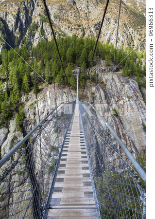 Suspension bridge Aspi - Titter (Switzerland) 96966313