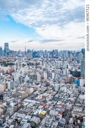Cityscape from Ebisu, Tokyo 96967521